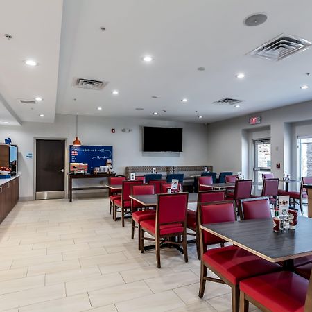 Holiday Inn Express & Suites Jersey City North - Hoboken By Ihg Exterior foto